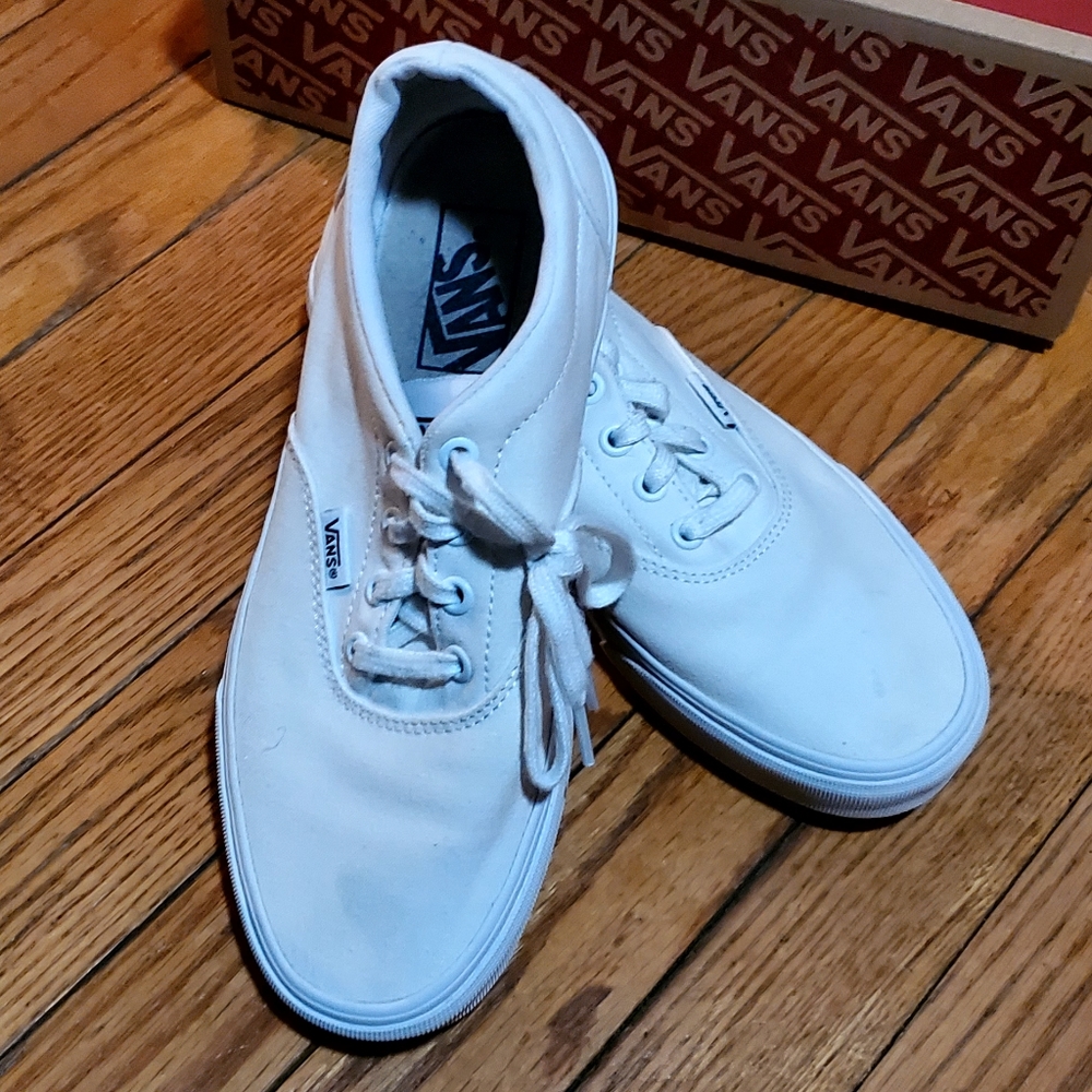 Vans - white - size 8